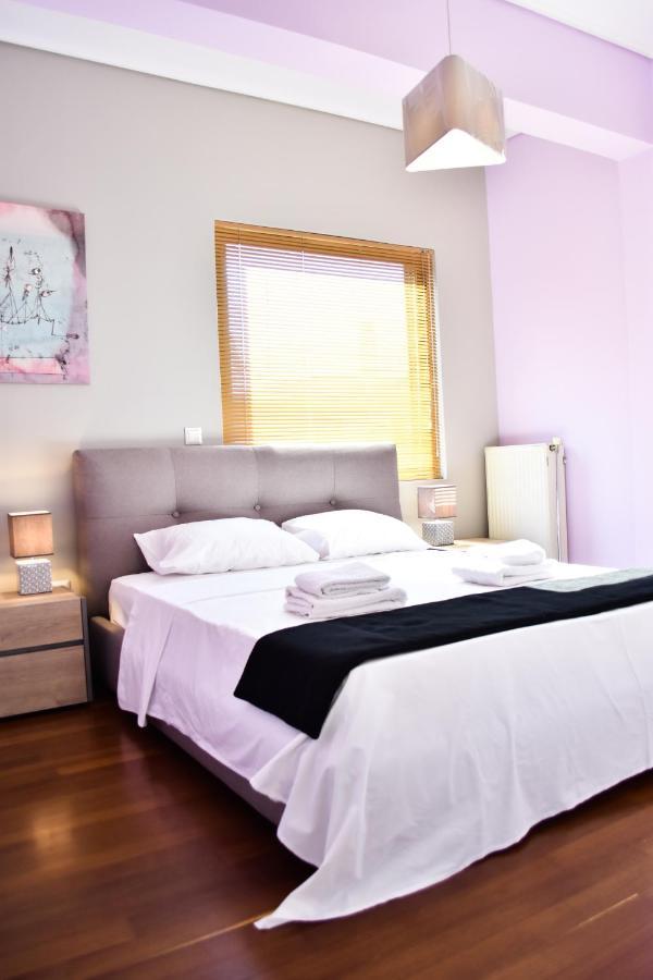 Βright Walled Designed Apt In Glyfada Center Athens Luaran gambar
